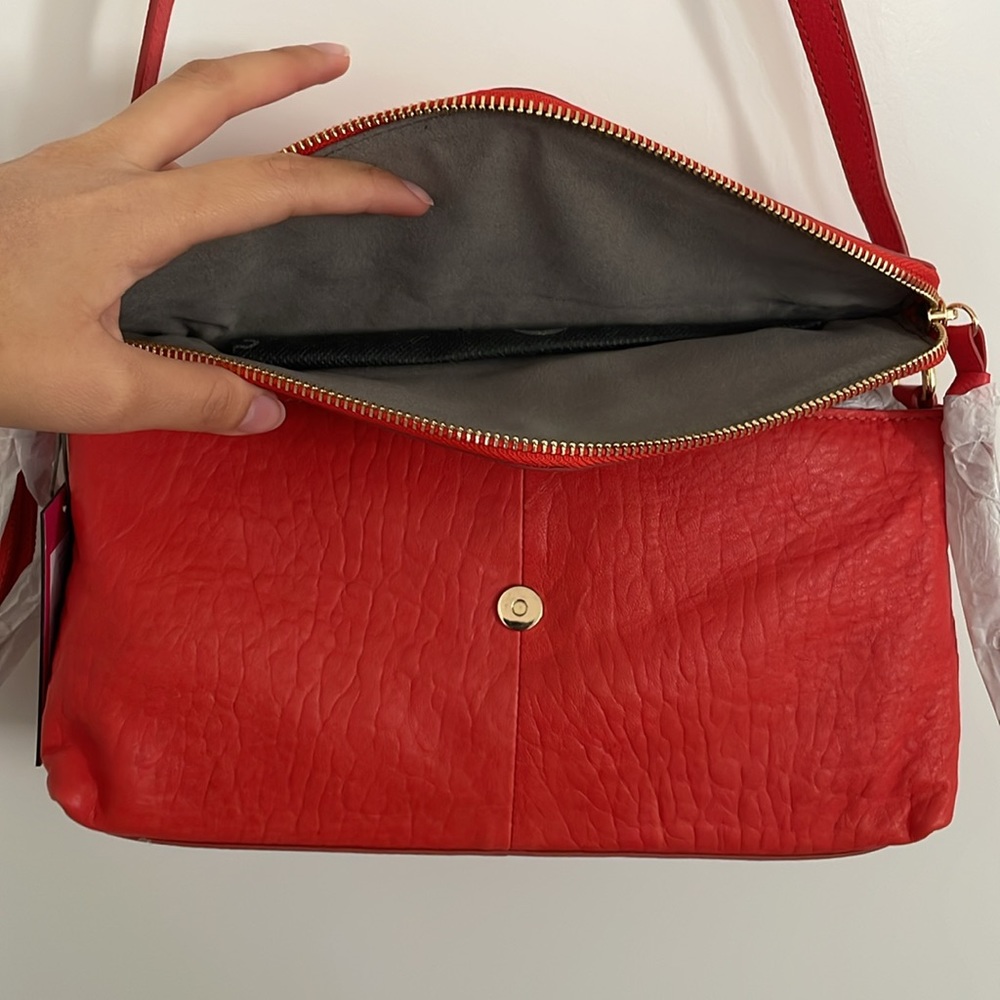 Vince Camuto Bubble Lamb Leather Flap Crossbody - Picture 6 of 9